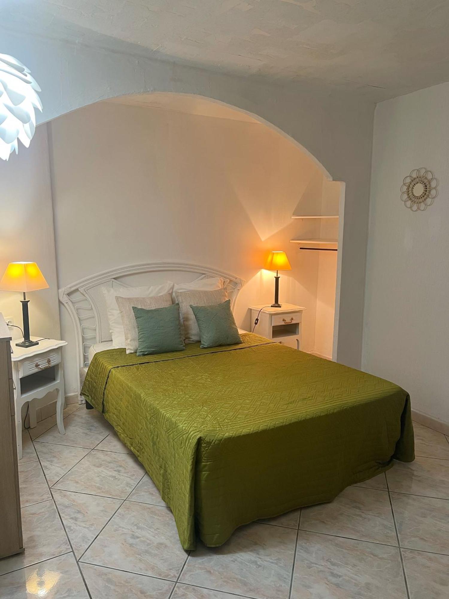 Bed & Breakfast Le Beausejour Carcassonne Exterior photo